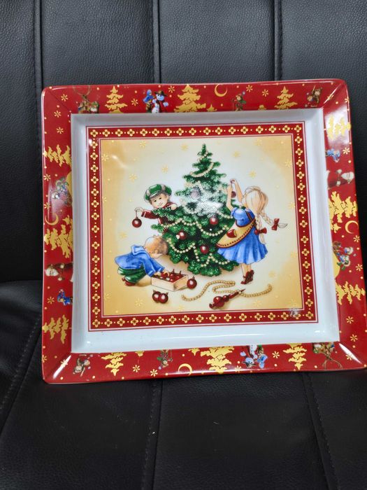 Порцеланово новогодишно плато Villeroy & Boch