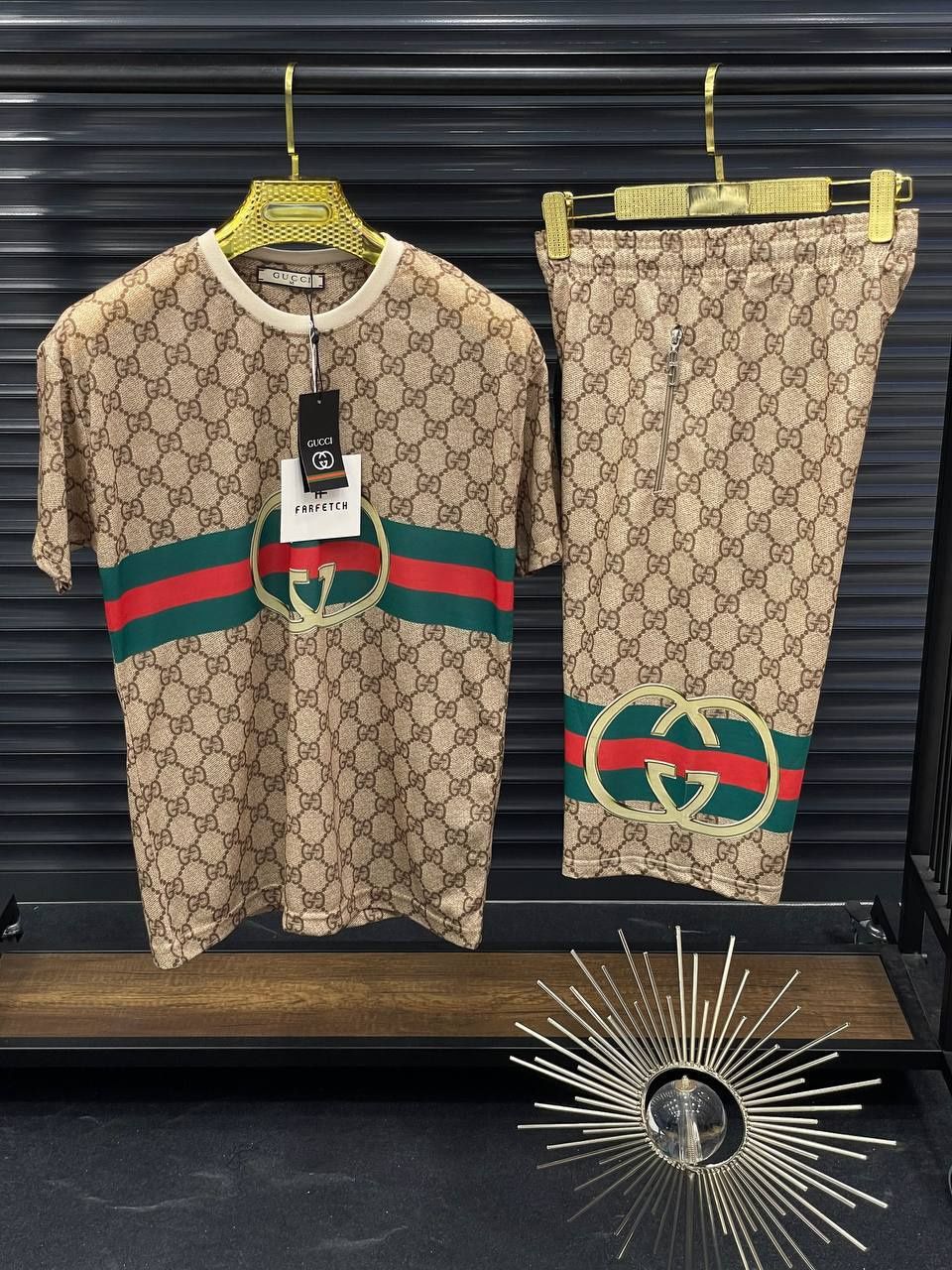 Compleu din bumbac ,sigla cusută 

Gucci S M l Xl xxl 
Versace gri S M