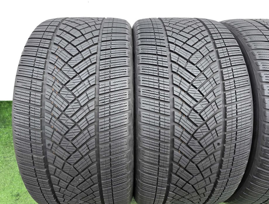 4бр. 285/40/20 GOODYEAR Ultra Grip Performance - зимни