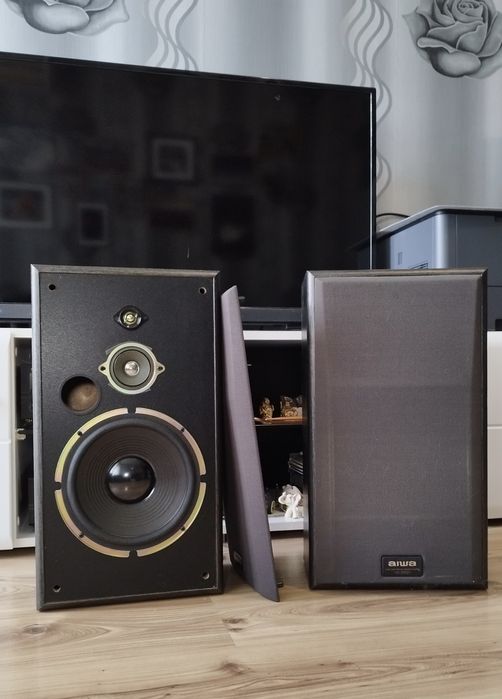 Трилентови тонколони Aiwa sx-z900 60w 6 Ohm