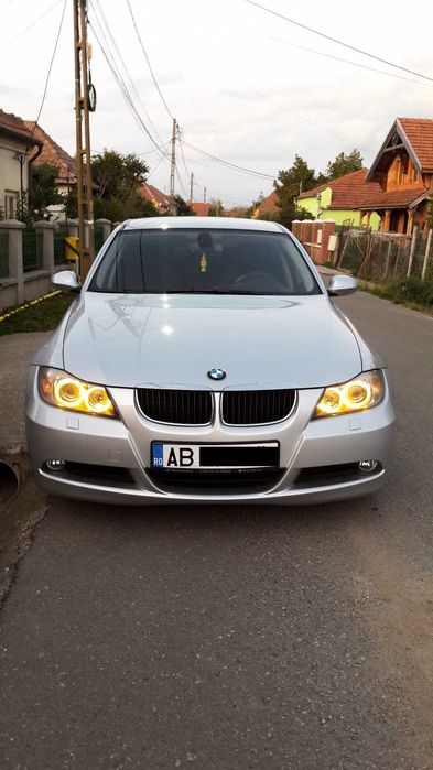 BMW Seria 3 318i E90 Benzina cutie automata, 158722 km