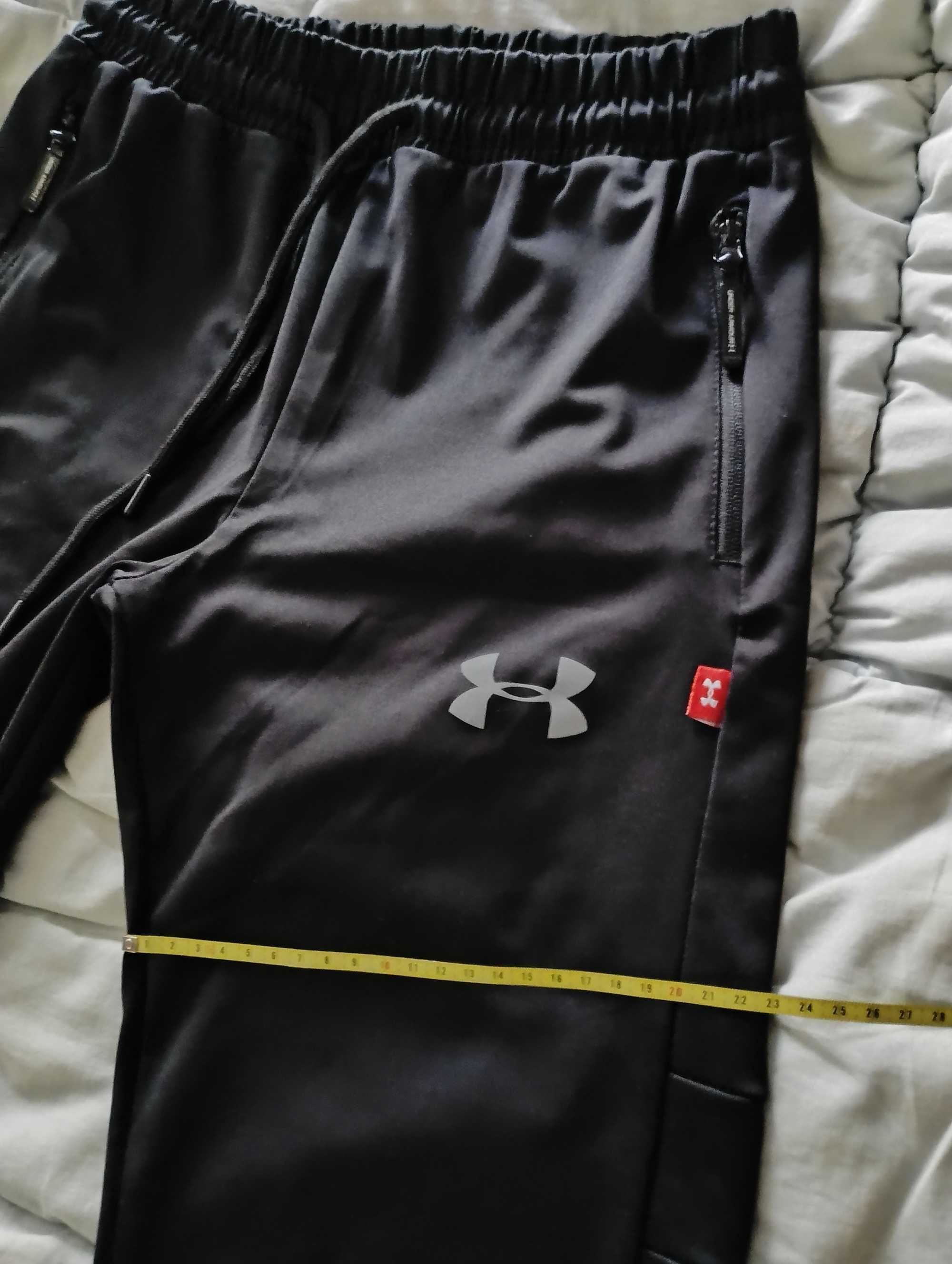 Дамски анцуг under armour   размер  S