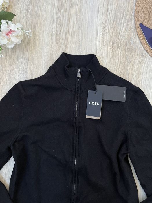 Hugo Boss юношеска жилетка