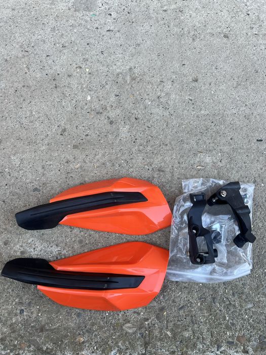 Vand piese KTM DUKE 125 2017+