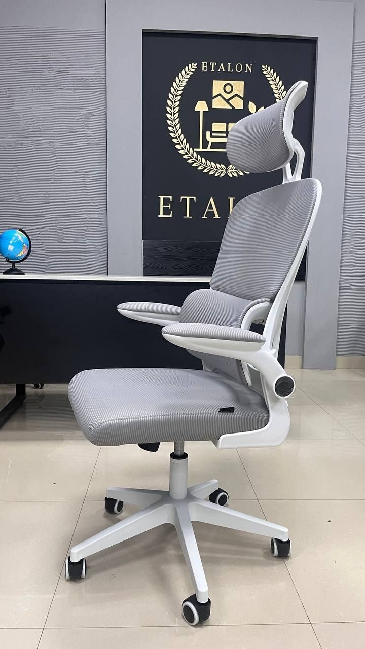Офисные сеточные кресло 7053 grey