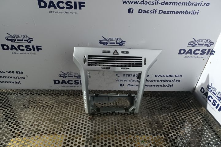 Grila ventilatie bord centru Opel Astra H (facelift)  [din 2005 pana  2015] seria Sedan 1.7 CDTI MT
