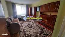 Inchiriere Garsoniera 30 mp CETATE Piata etaj 1 mobilata