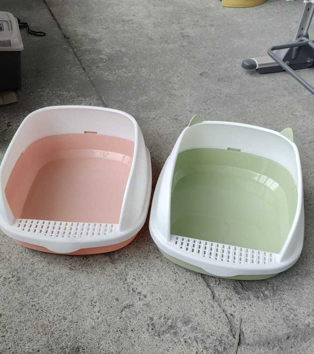 Litiera pentru pisici ovala Roz sau Verde si Roz/Alb sau Verde/Alb
