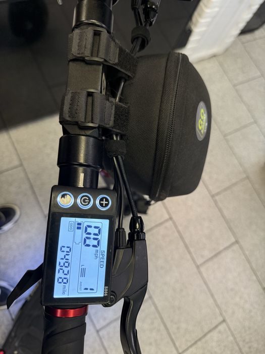 Тротинетка Urban Glide E-cross PRO 2