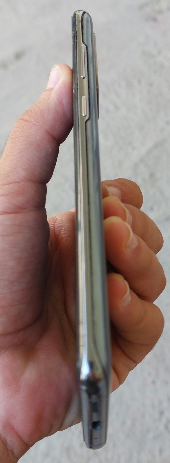 Samsung S20+ 5g sotiladi