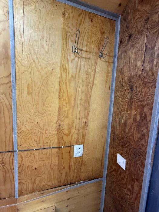 Срочно продается готовый домик для проживания охраника, садовника и тд