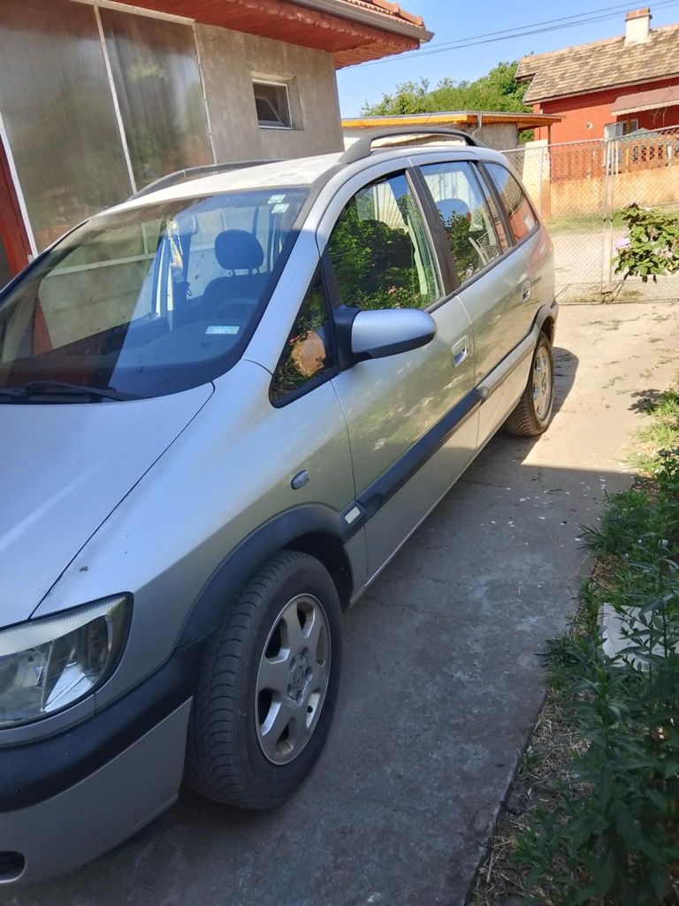 Opel zafira 2.0 101к.с