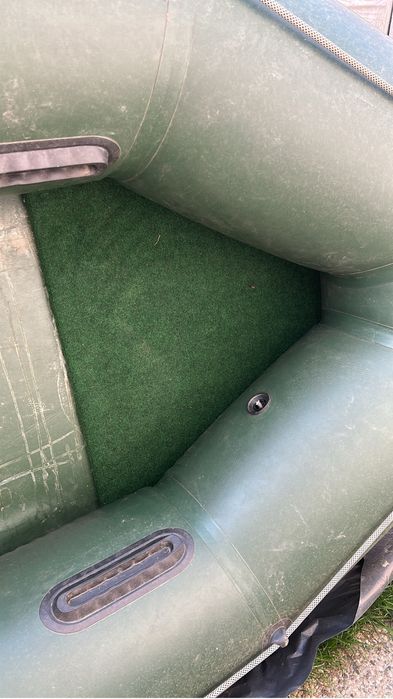 Barca Aquastorm cu motor si sonar