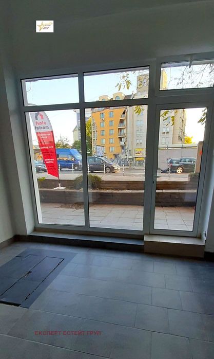 Дава се под наем Магазин в София, Оборище - 40 кв.м за 500 € - Снимка #4