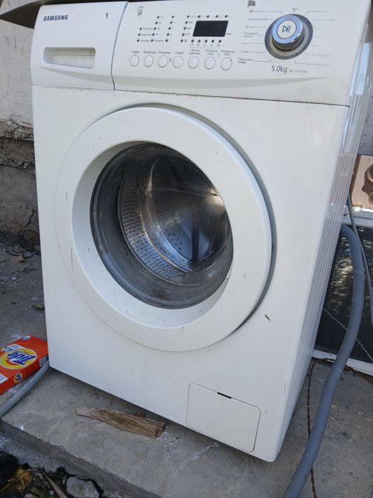Продам стиральная машинка самсунг 5кг