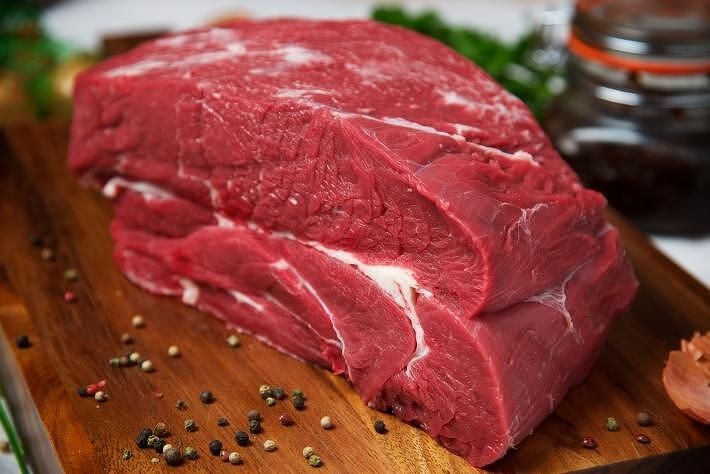 Aberdeen Black Angus - Абърдийн Блек Ангъс прясно домашно месо