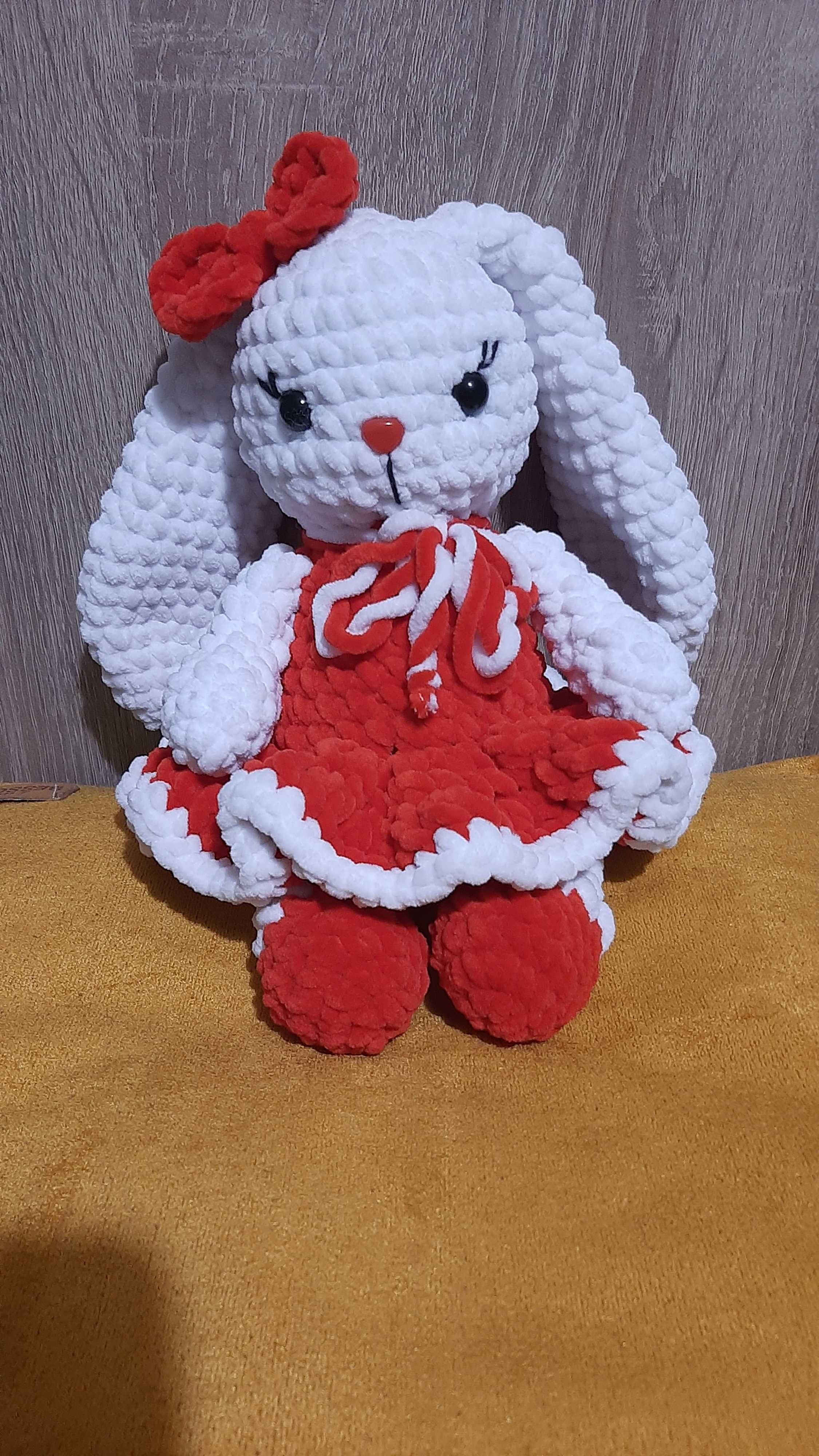 Amigurumi ръчно изплетени плюшени играчки