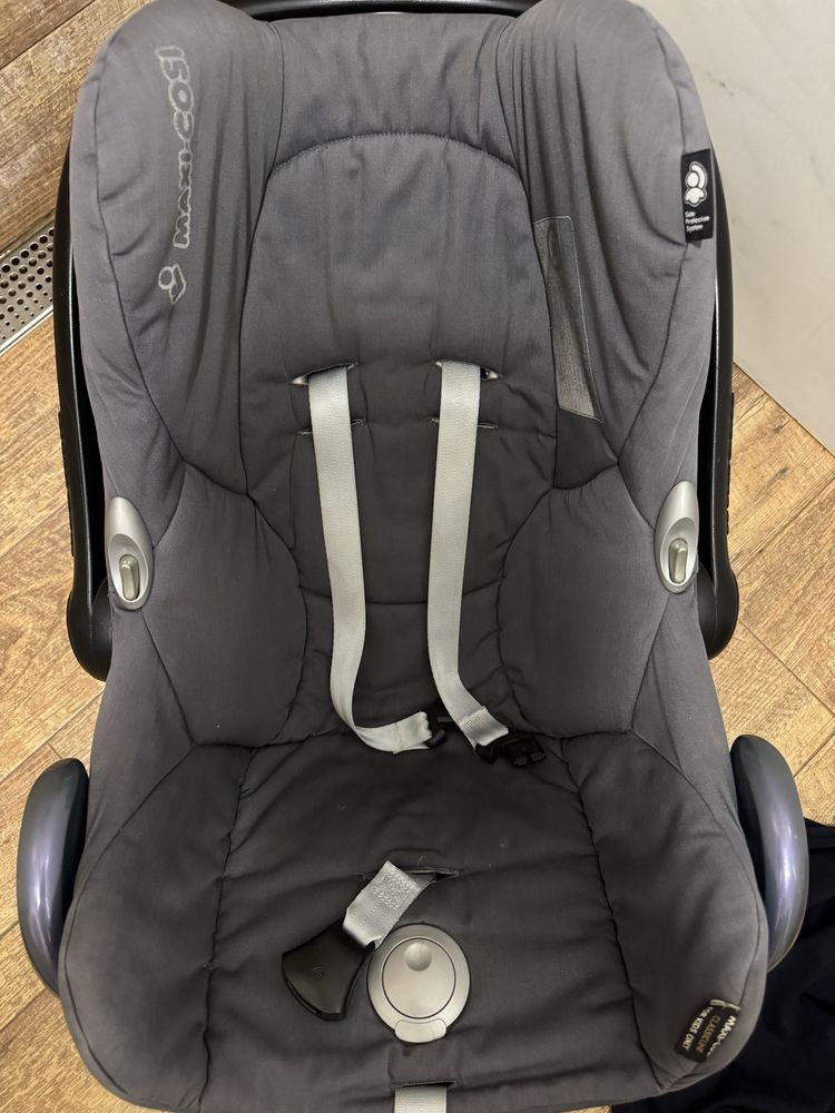 Детско кошче за кола maxi cosi