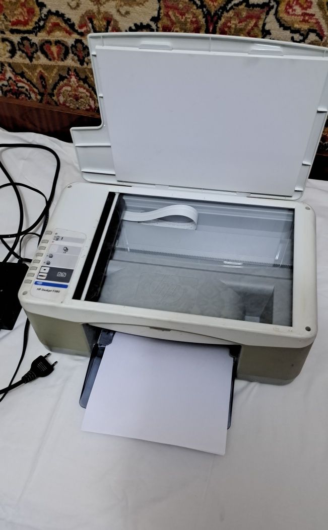 Продаётся принтер HPF380