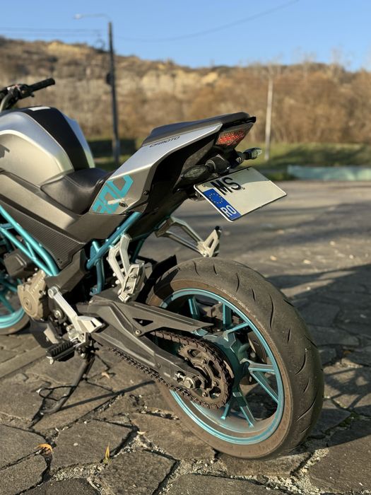 De vanzare Cf Moto 300 Nk ( nu yamaha kawasaki)