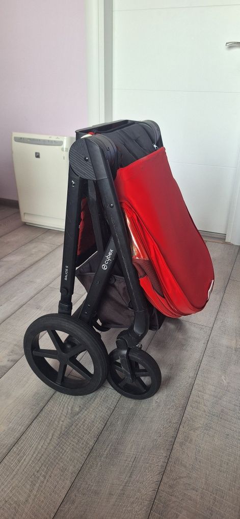 Cybex Balios S Ferrari  edition