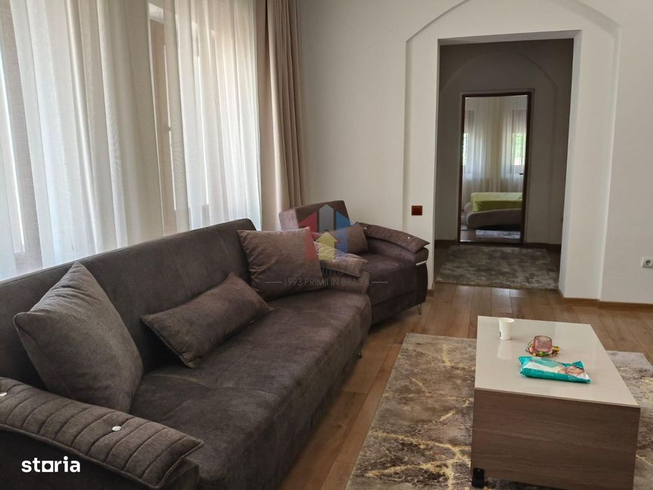 zona Gradinii Publice Casa pretabila pentru 2 familii 150mp utili cu 3