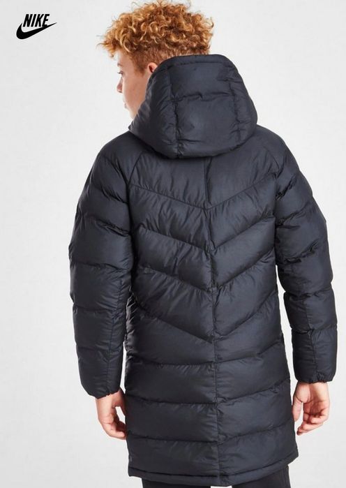 Детско оригинално яке Nike намалено