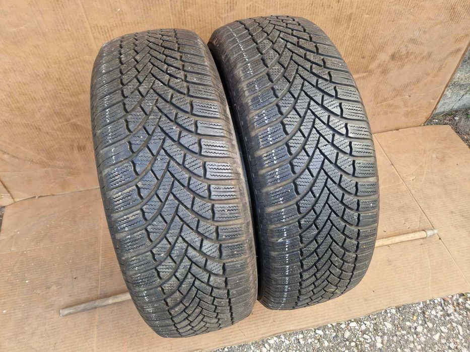 2 Bridgestone R17 235/60
Зимни гуми 
DOT3421