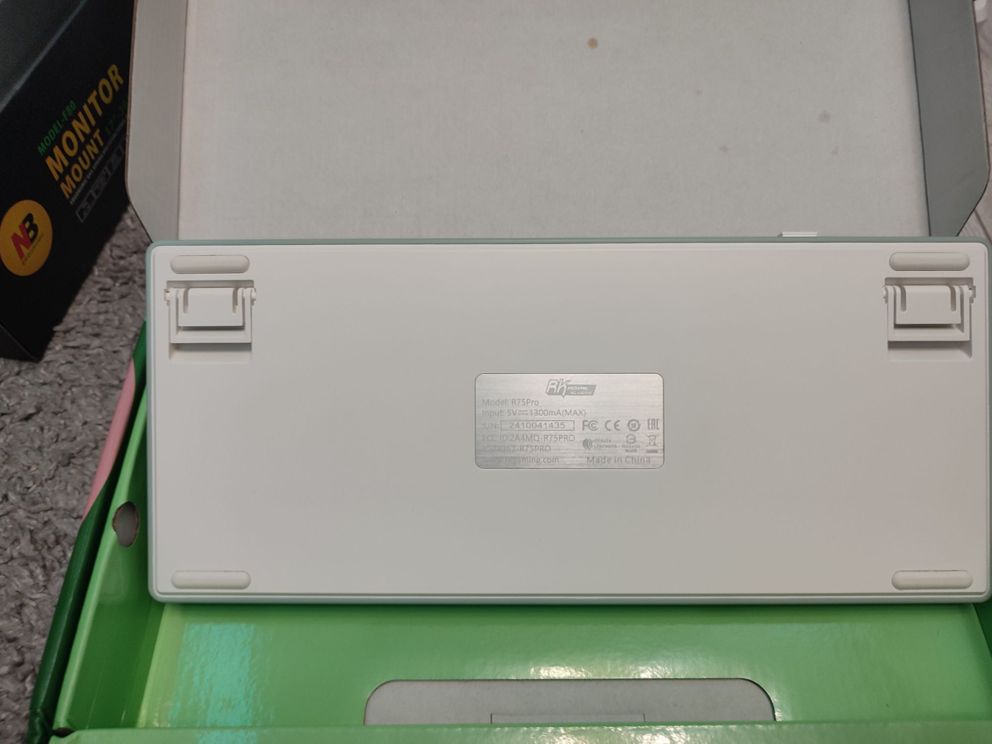 клавиатура игровая Royal Kludge R 75 pro