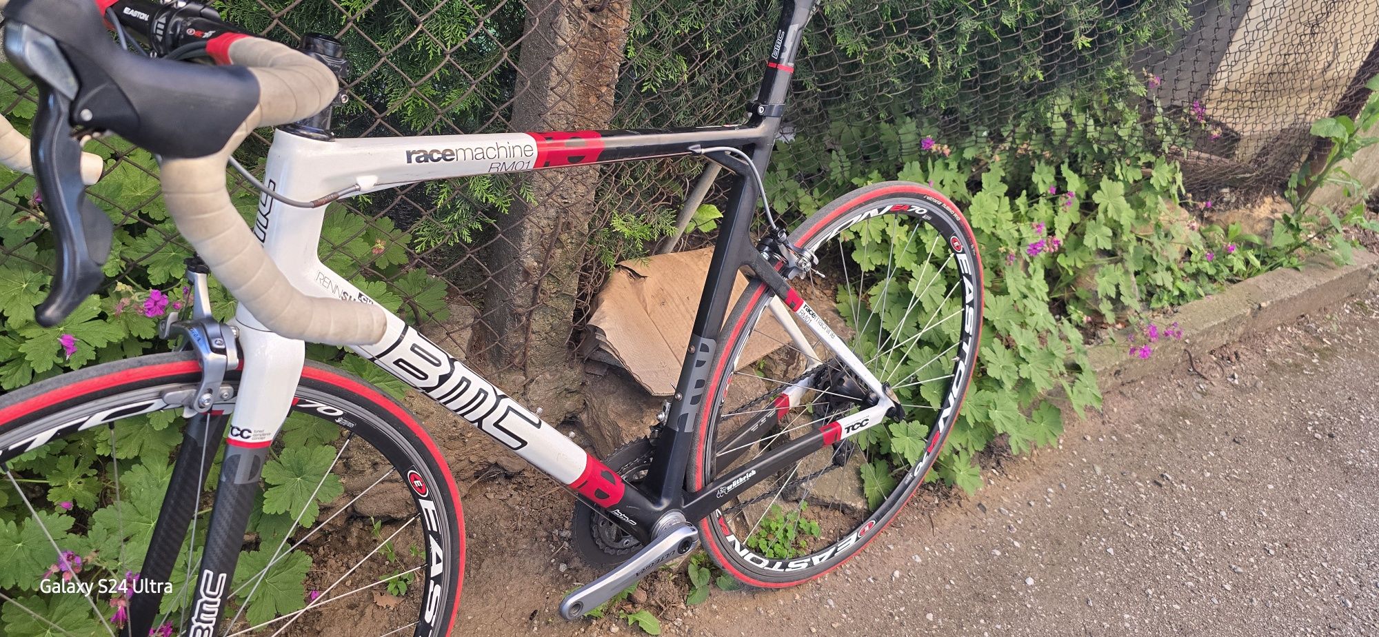 Шосеен карбонов велосипед bmc racemachine rm01