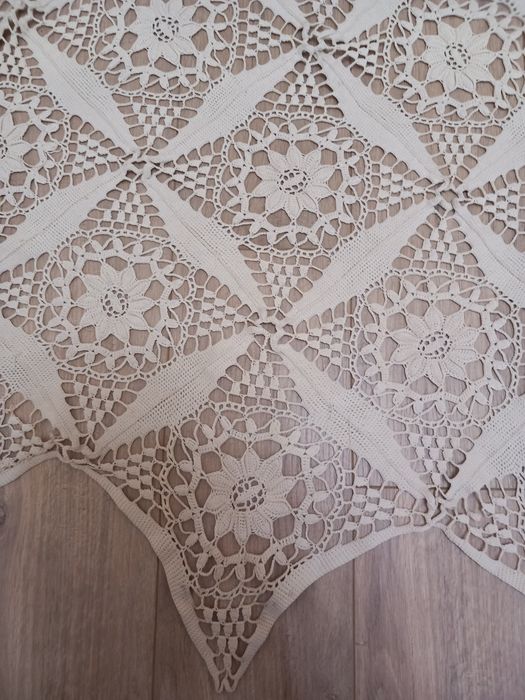 Шалте за спалня на една кука.