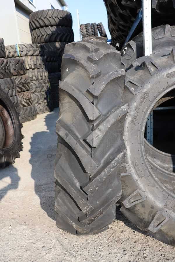 Anvelope noi 13.6-28 BKT 8 pliuri cauciucuri pentru tractor spate