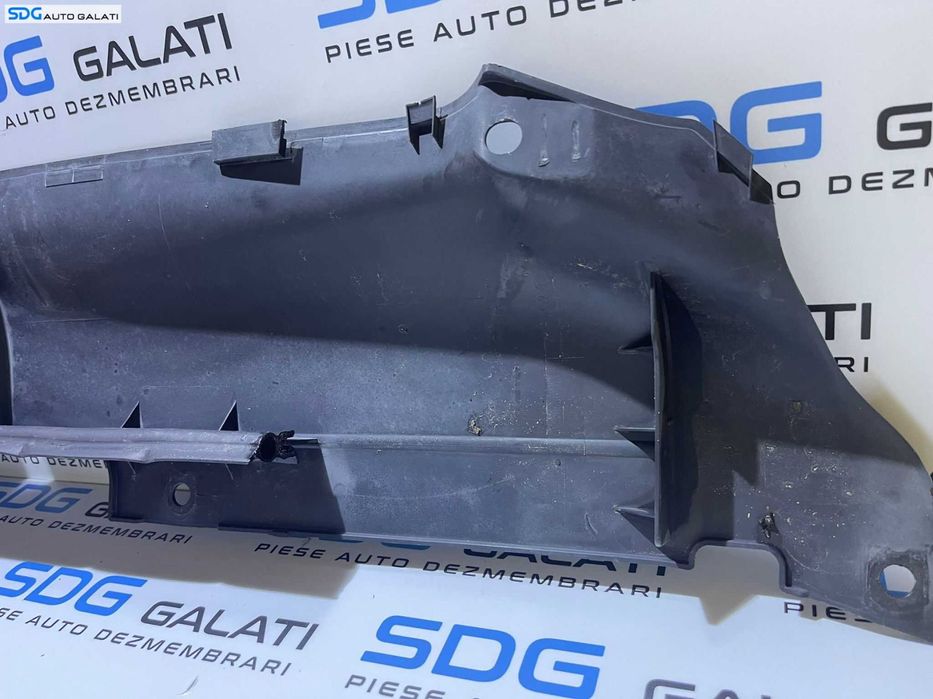 Plastic Capac Panou Difuzor Captare Aer Trager Radiatoare Audi A5 2008 - 2011 Cod 8T0807081A