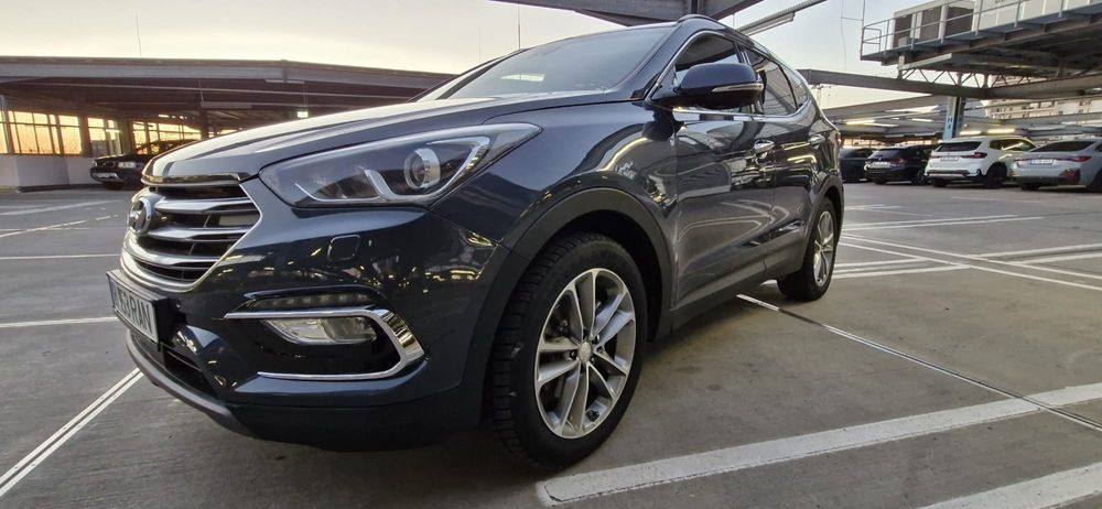Hyundai Santa Fe 2017 Facelift Full Optional  4×4