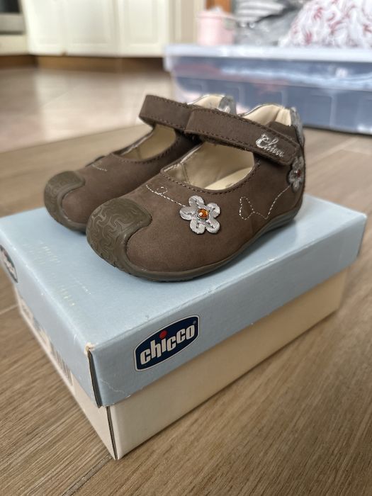 Деткси обувки Chicco