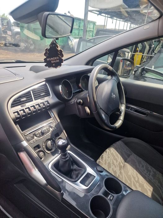 Dezmembram Peugeot 3008 2010 1.6hdi 9HZ Euro 4