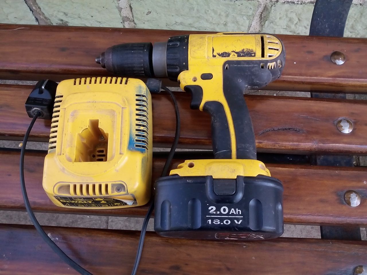 DeWALT DC725 18V ударен