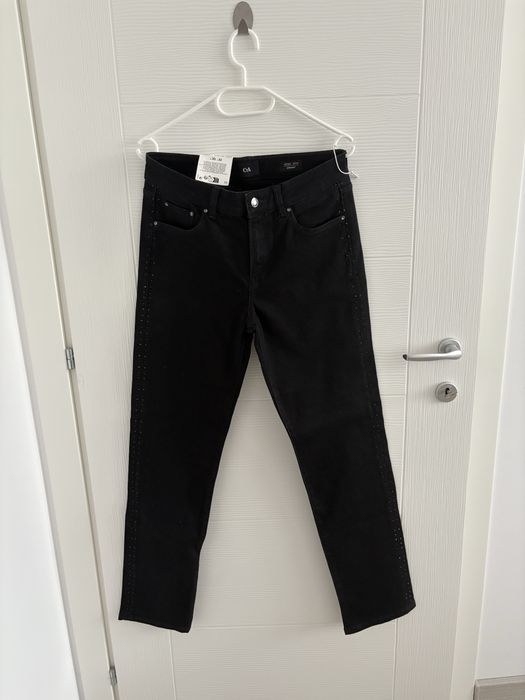 Blugi dama c&a cu strasuri , model actual