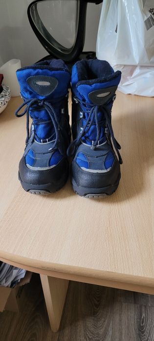 Ghete baieti,marimea 35