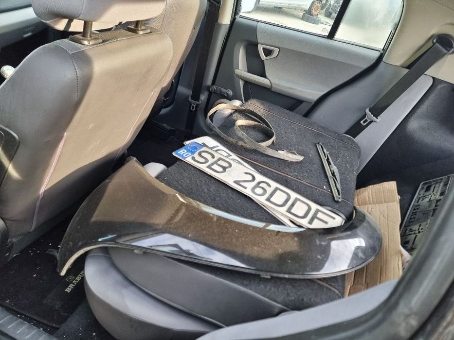 timonerie bara fata armatura capota trager calandru grile ceasuri plansa de bord Smart ForFour motor 1.5dci 68cp dezmembrez