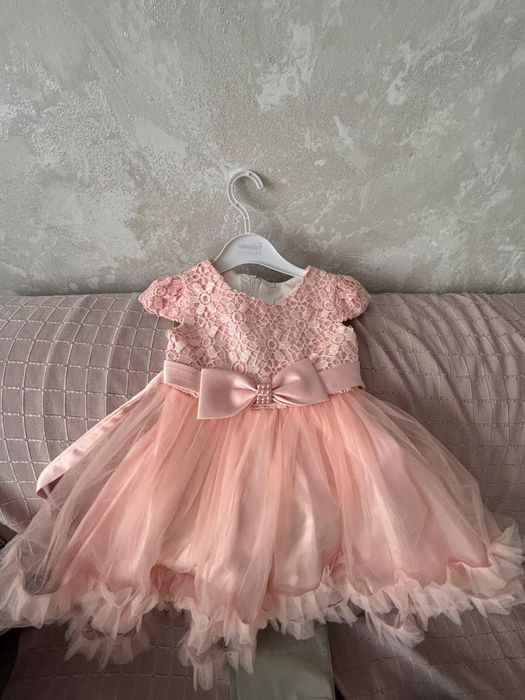 Платья праздничные для девочек возраст 3 - 4 года