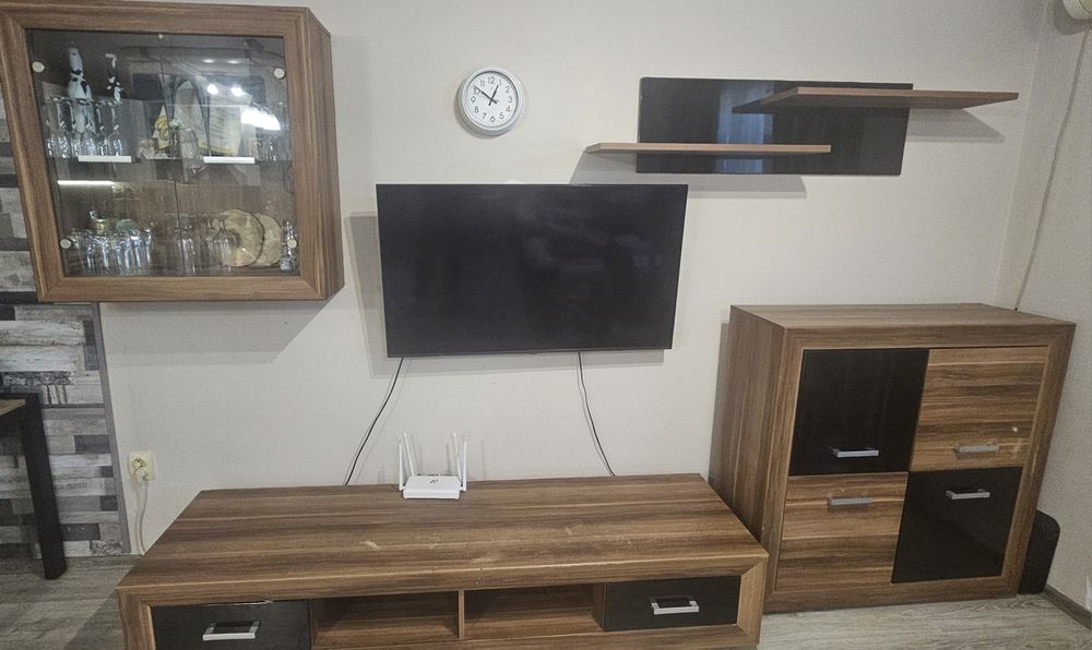 Холна  секция  300лв