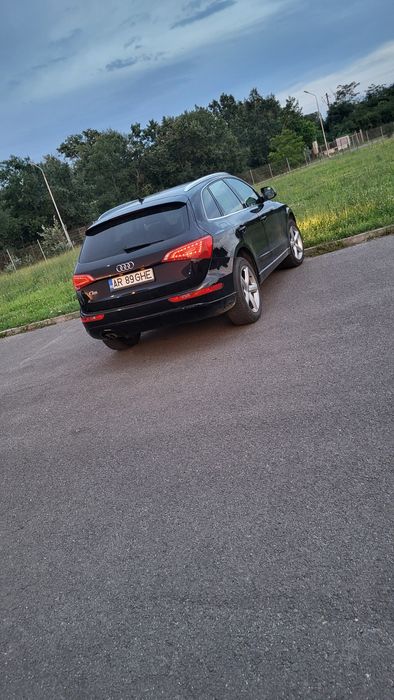 De vânzare Q5-2010
