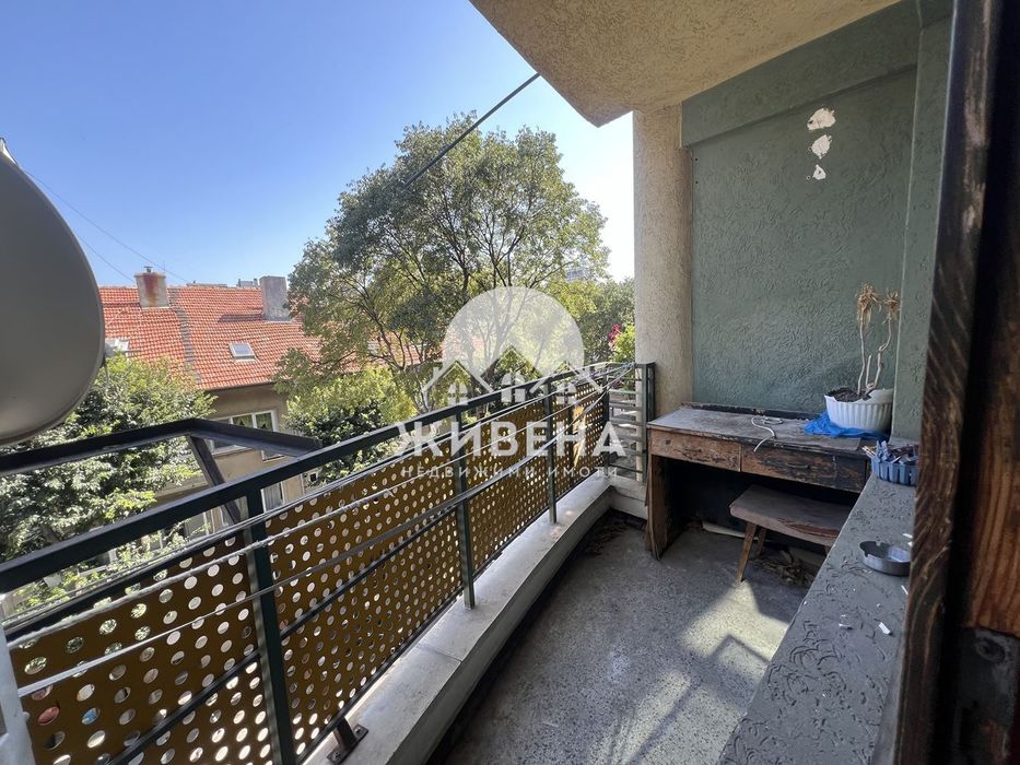 Продава се Двустаен апартамент в Варна, Червен площад - 63 кв.м за 2778 €/кв.м - Снимка #9