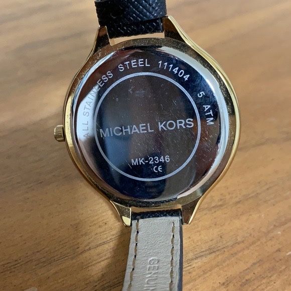 Michael часовник