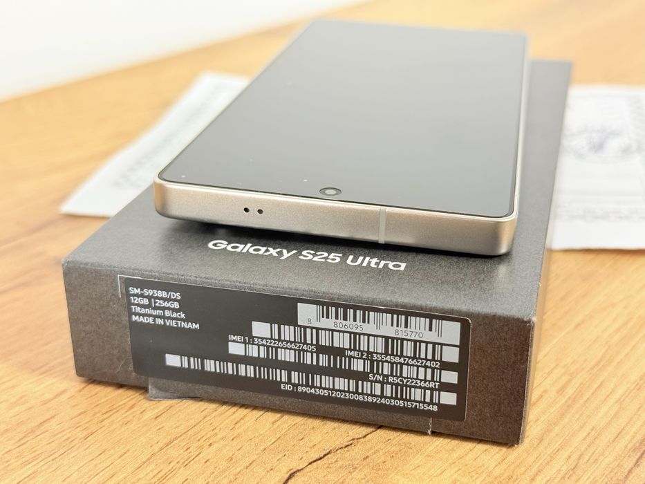 Samsung Galaxy S25 Ultra  Гаранция!!!