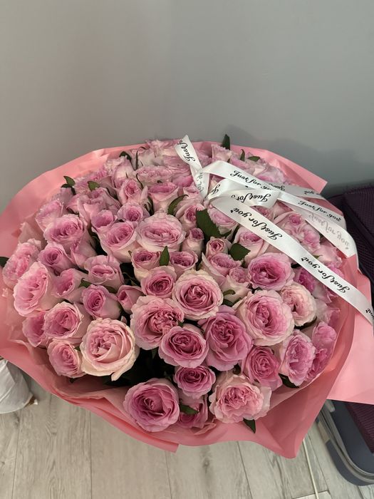 свежие цветы, розы (Алматы)