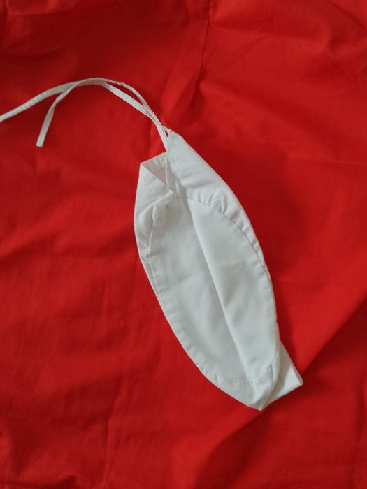 Boneta medicala alba