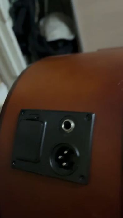 Два ск8 и электро гитара