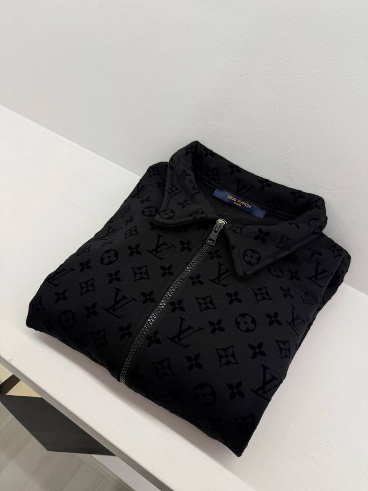 Яке LV Premium качество
